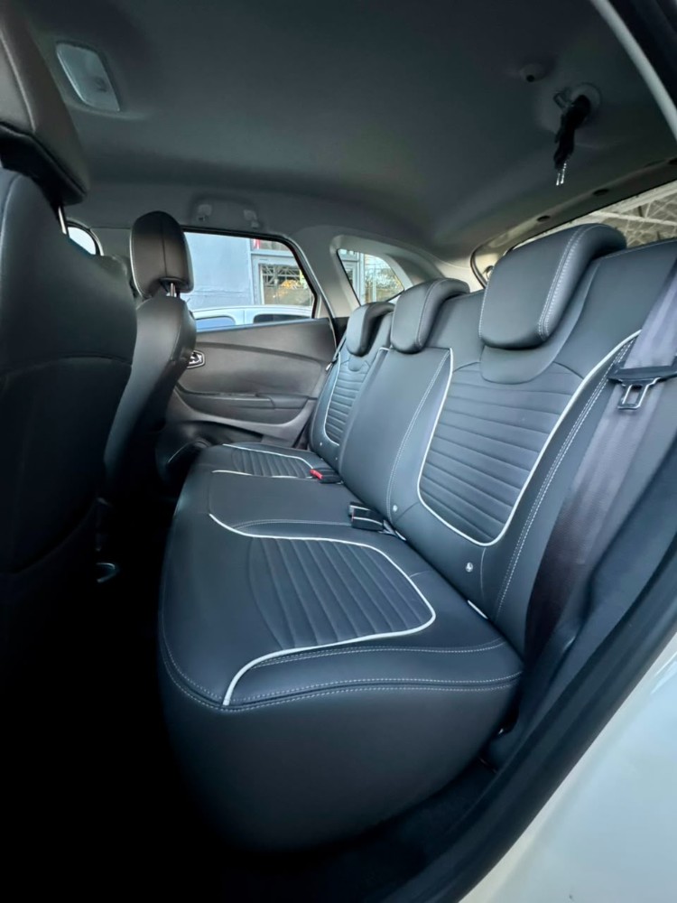 Renault Captur Intens — foto 17